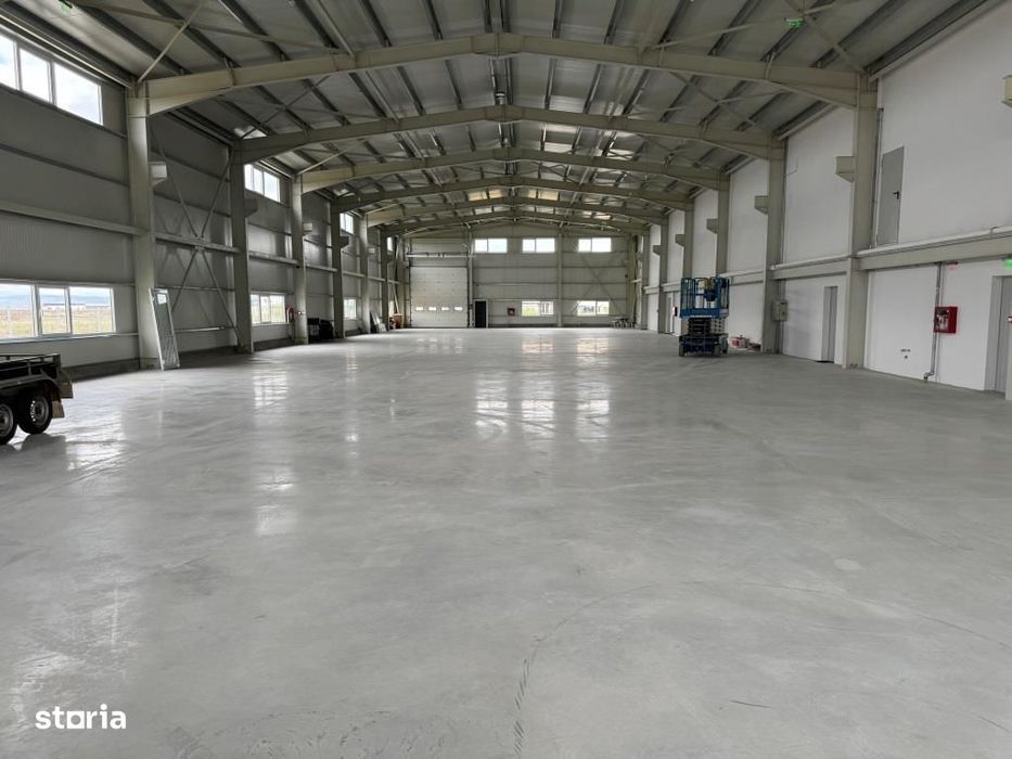 Inchiriez hala noua si birouri in suprafata de 1260 mp. in zona  Vest!