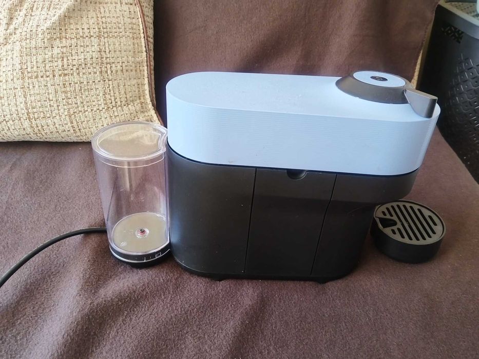 Кафе Машина " NESPRESSO"