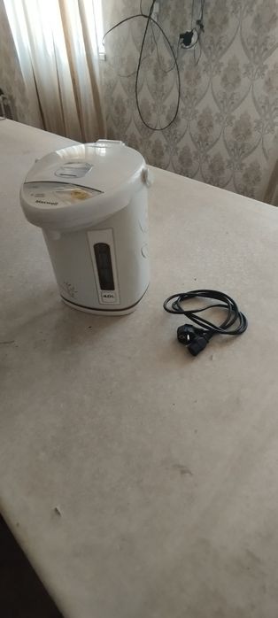 Продам термопот MAXWELL