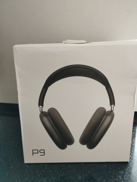 Без праводной наушник