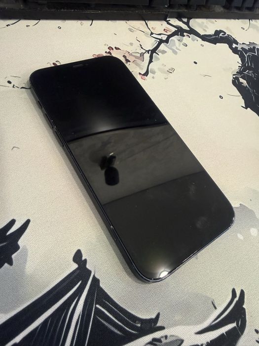 Iphone 12 64 гб. Продам