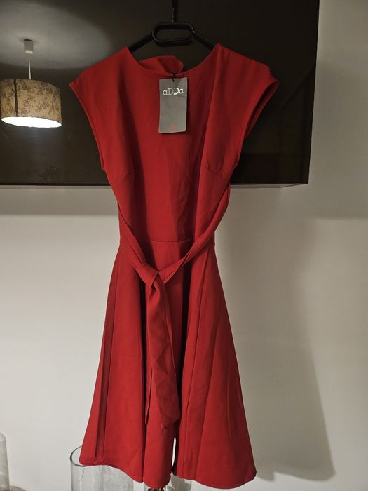 Rochie noua cu eticheta marimea S -2 bucati