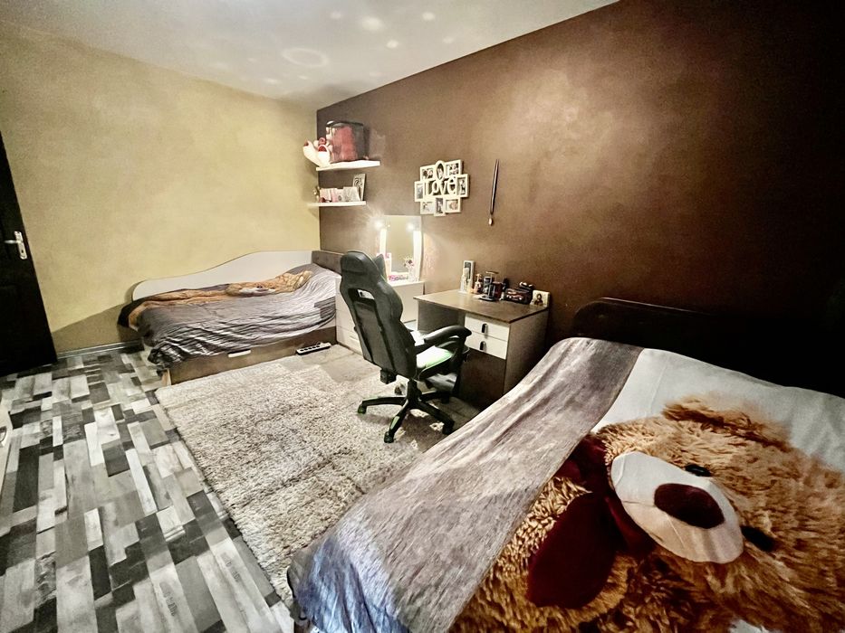 Продава се Тристаен апартамент в София, Толстой - 66 кв.м за 2500 €/кв.м - Снимка #4