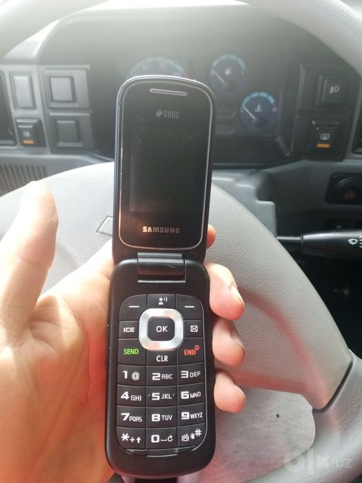 Samsung duos 300 000