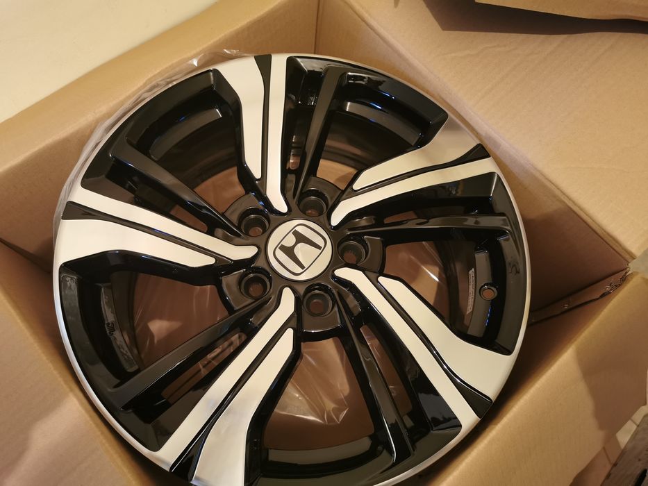 Vand jante de aliaj pentru Honda pe 17 marca carbonado model  Monk