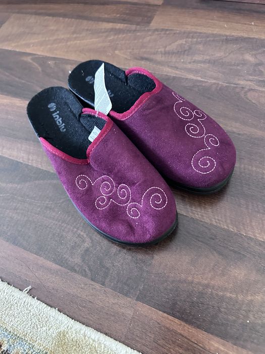 Новые тапочки. Размер 39