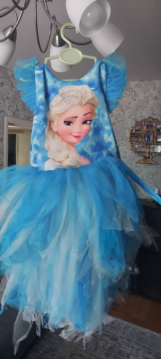 Платье на девочку