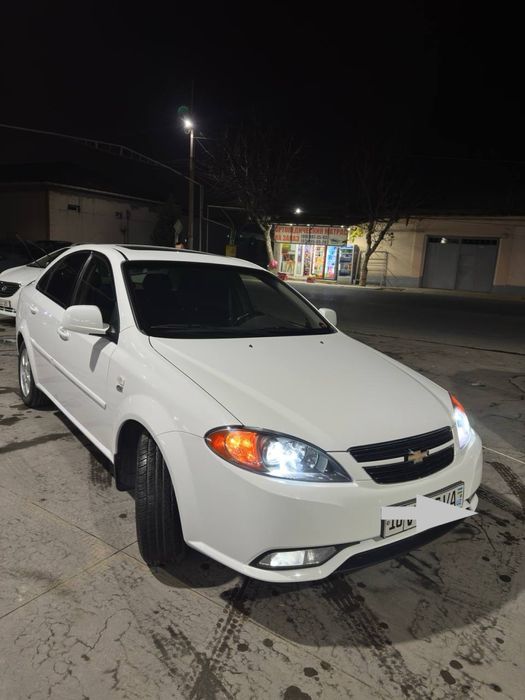 Avtomobil Jentra 2022