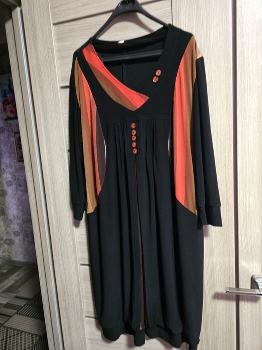 Продам разные платья