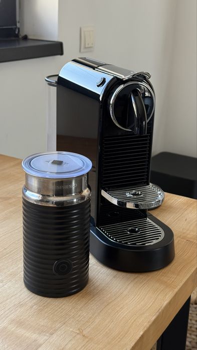Aparat cafea Nespresso CitiZ&Milk