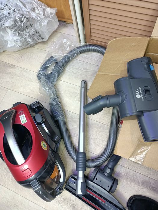 Пылесос 70000тенге