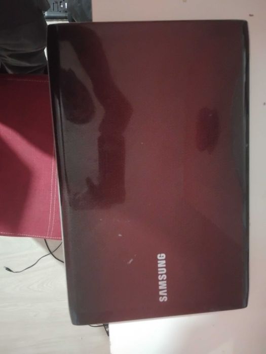 Лаптопи на части