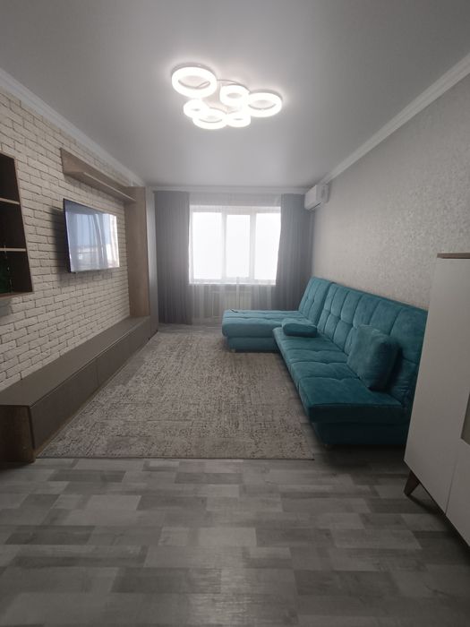 Продаётся 2 комн квартира