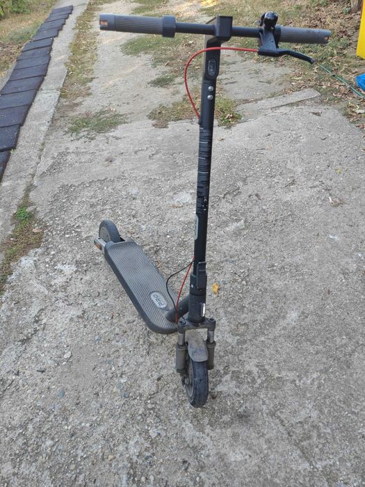Trotineta Xiaomi Scooter 5 Pro, 2024