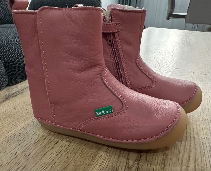 Детски обувки KicKers, чисто нови 24 номер