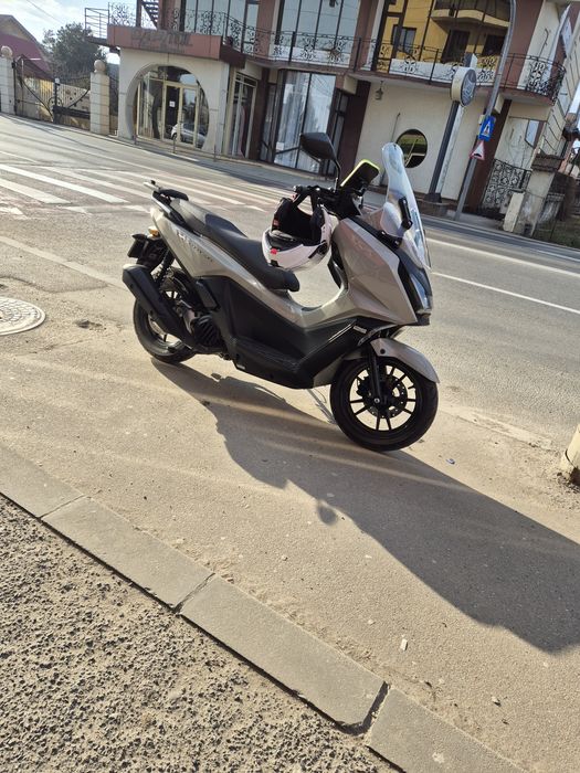 Scuter Kymco SkyTown 125cc/Abs/Nou
