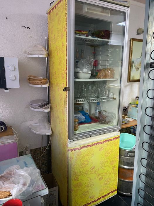 Продам холодильник