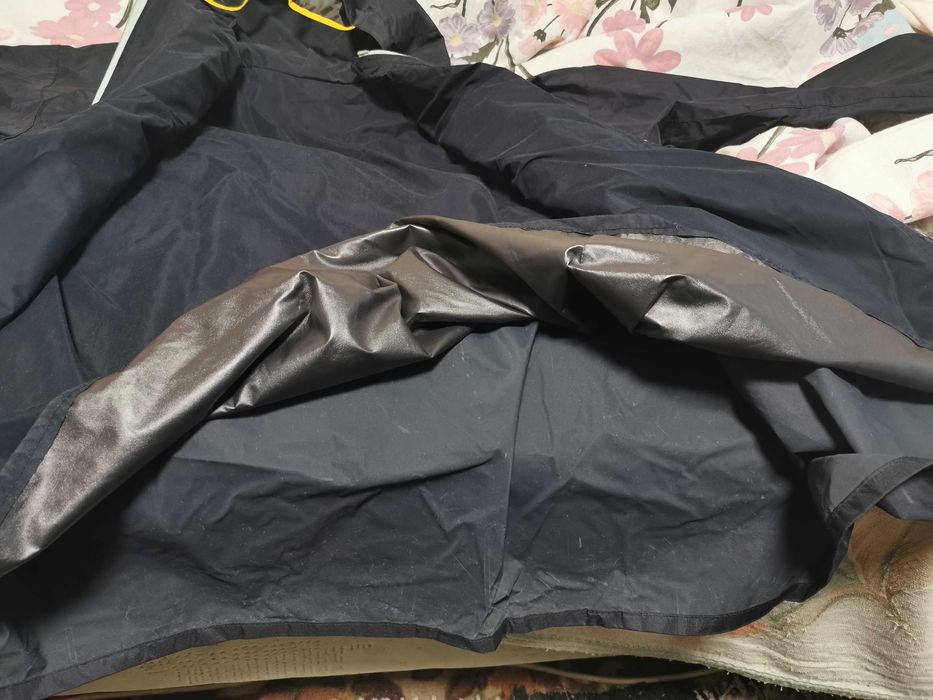 Дождевик  с под кладом