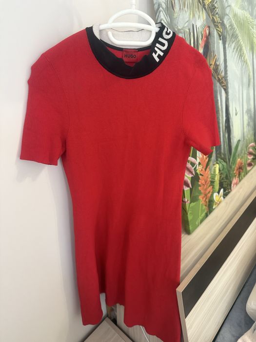 Дамски рокли Guess, Armani, ZARA