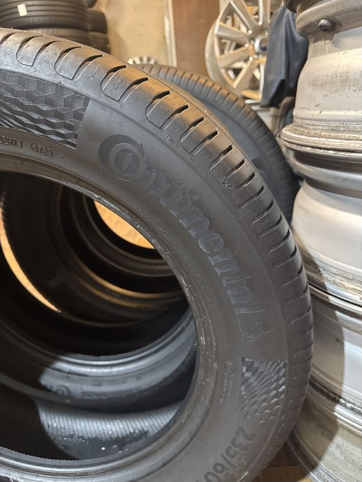 Anvelope vara 235/60R18-Continental