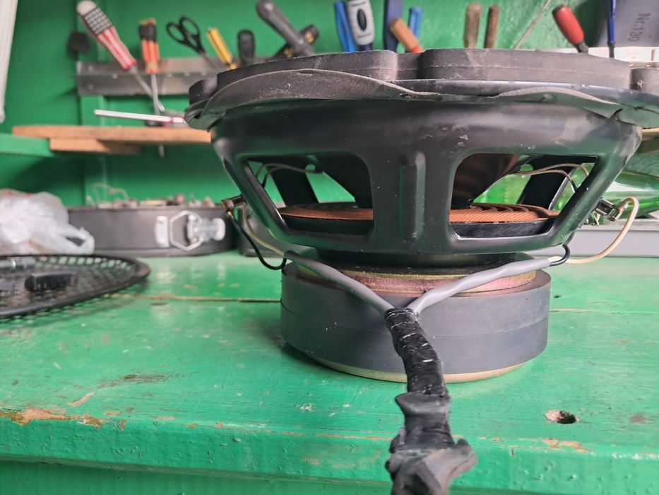 Продам Динамик для сабуфера