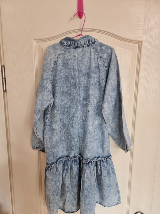 Дънкова рокля и панталонки 10 лв