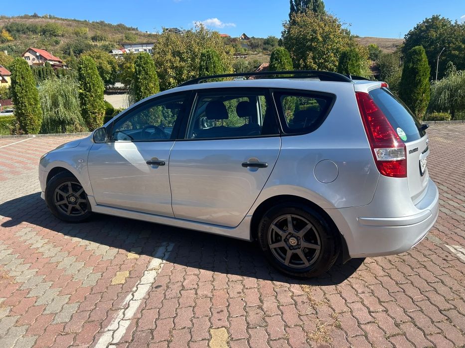 -Hyundai i30 facelift-2012-1.6diesel~90cai~euro5~adusa din germania~
