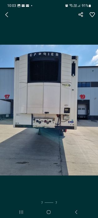 Se vinde 2 camioane si 2 semiremorci frigorifice