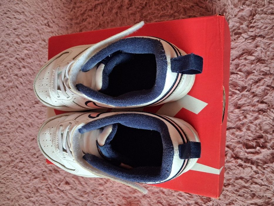 Детски кожени маратонки Nike