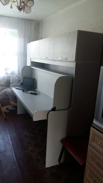 Кровать трансформер(стол-кровать)