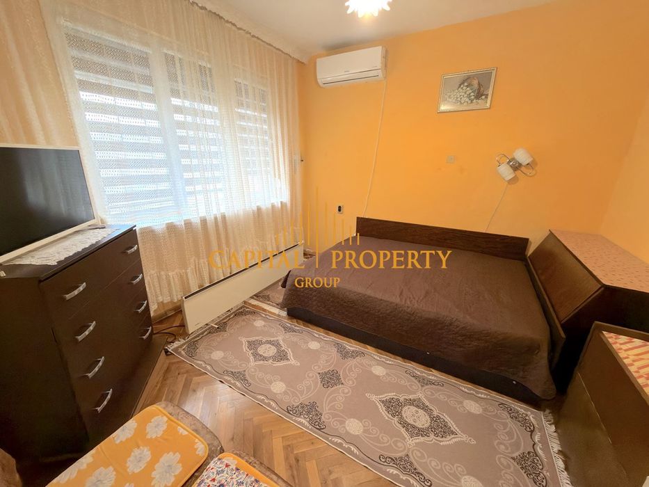 Продава се Многостаен апартамент в Силистра, Юг - 140 кв.м за 492 €/кв.м - Снимка #4