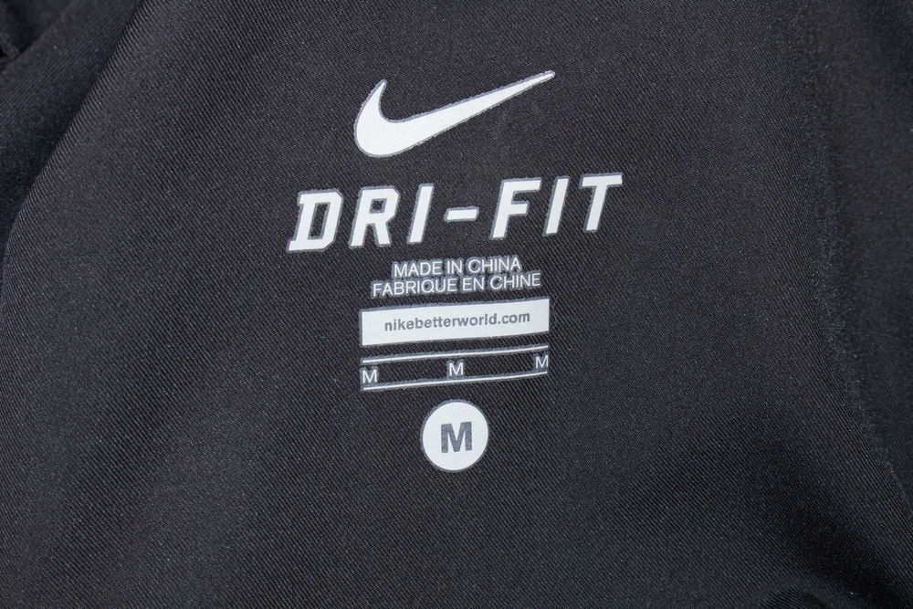 Nike Dri-Fit оригинално мъжко яке Team черно софтшел ергономично M