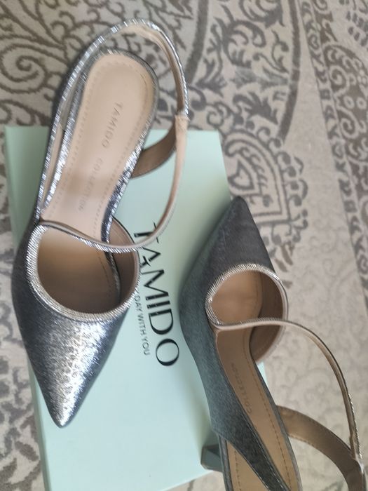 Мода  и стиль,Женская обувь Босоножки