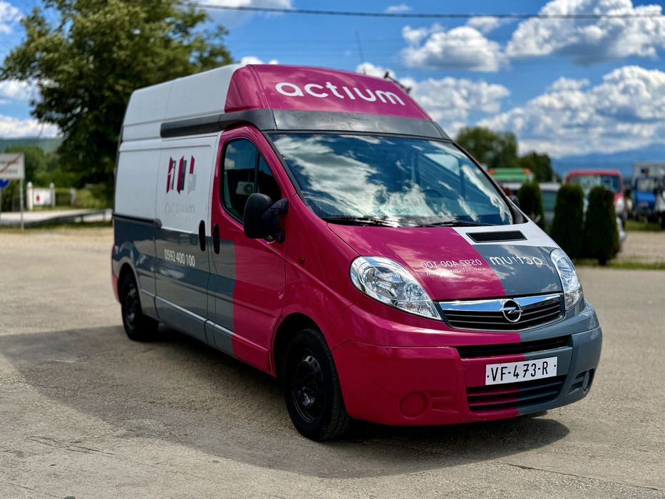 Opel Vivaro 2014г работещ Климатик