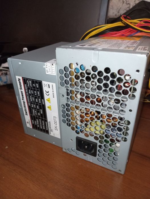 Блок питания серверный НР 650Вт