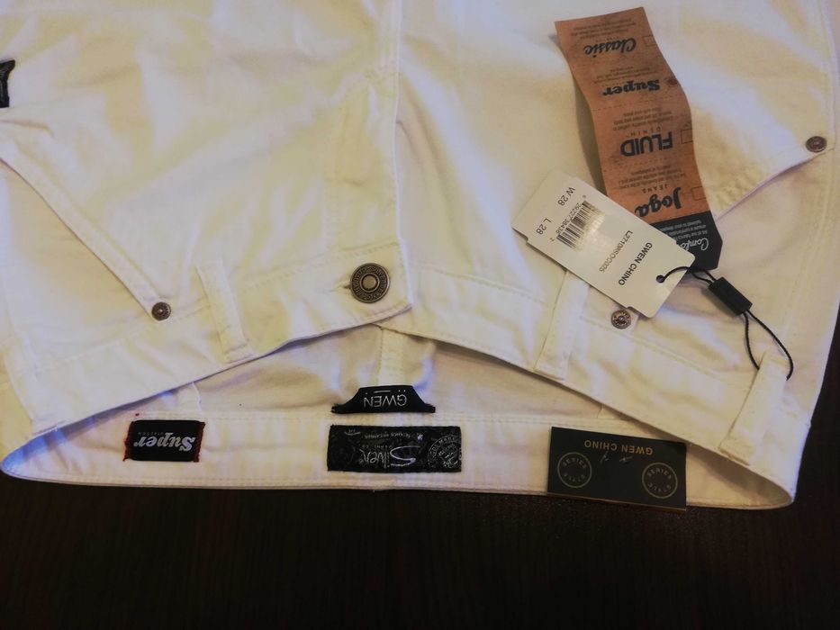 Нови американски дънки Silver Jeans модел Gwen Chino размер L 28