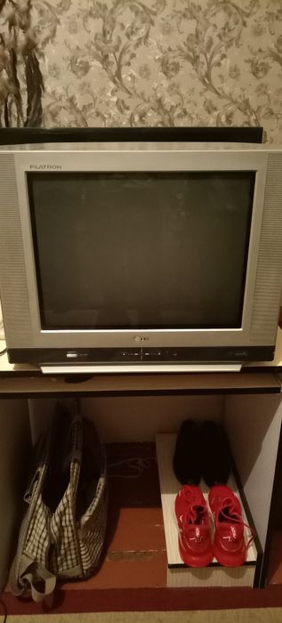 Телевизор LG. Рабочий