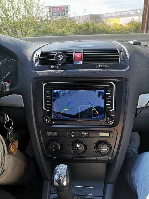 Vând urgent Skoda 2008