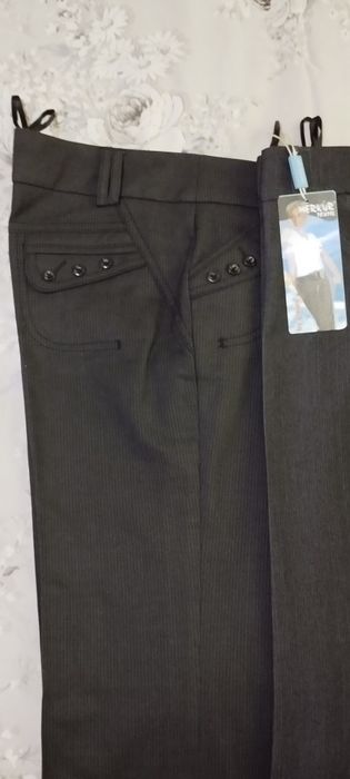 Брюки женские классические