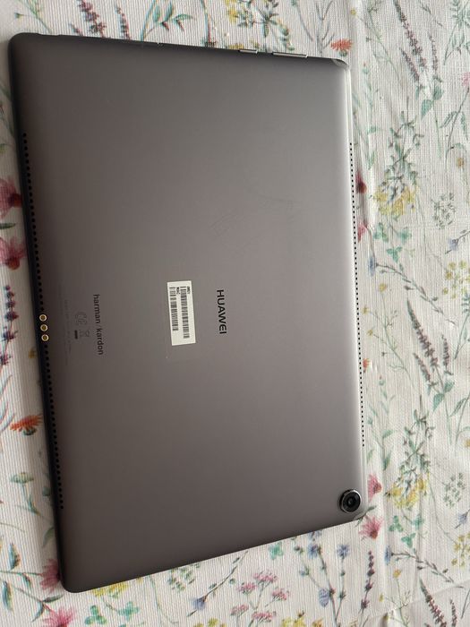 Huawei mediapad таблет