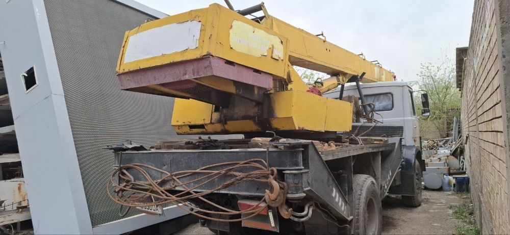 Автокран Ивановец на базе супер МАЗ