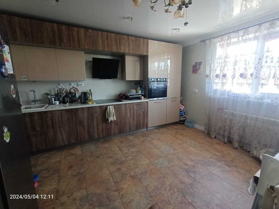 Продам коттедж р-н Аквапарка.