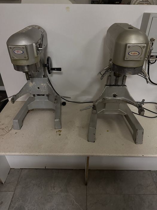 Миксер промышленный. Тестомес