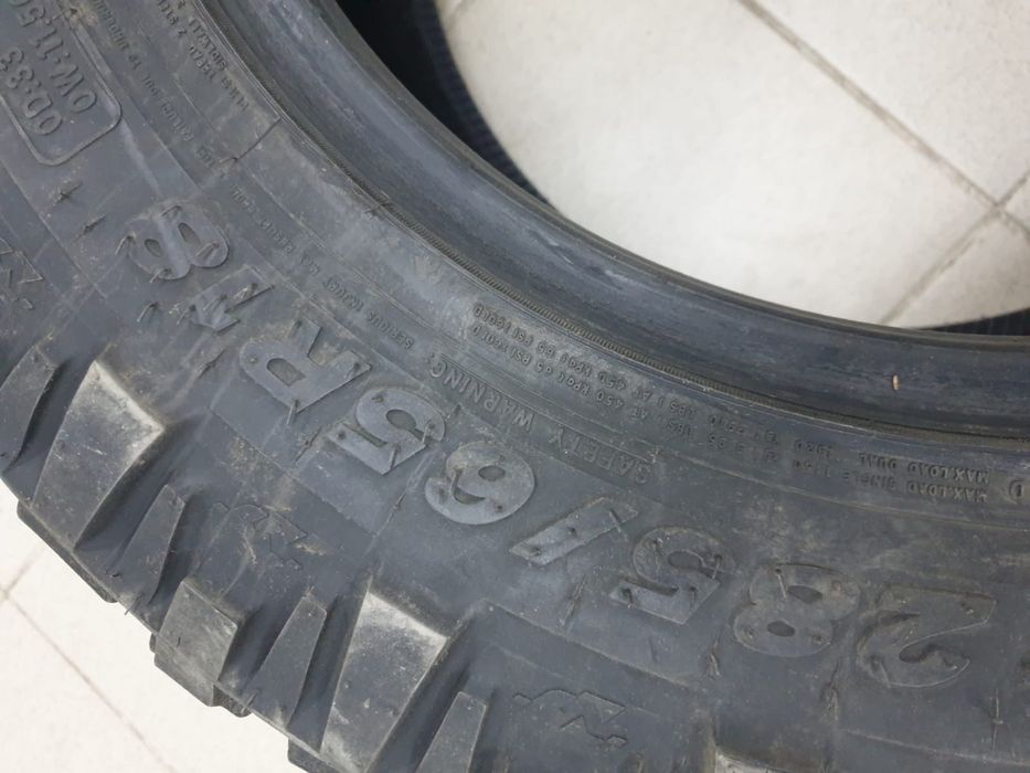 Шины NITTO. Размер: 285*65*R18