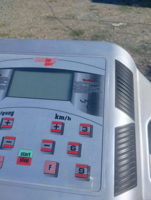 Продавам бягаща пътека електрическа