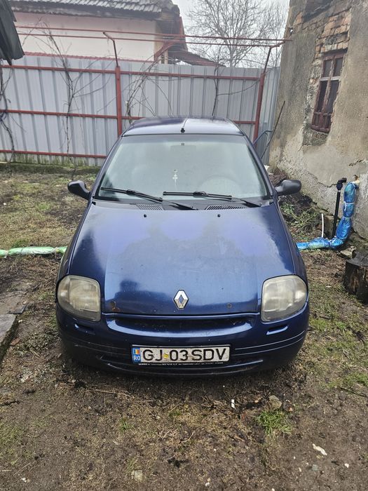 Renaul Clie 2003