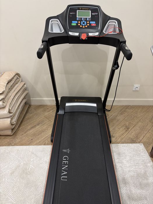 Беговая дорожка GENAU TR50