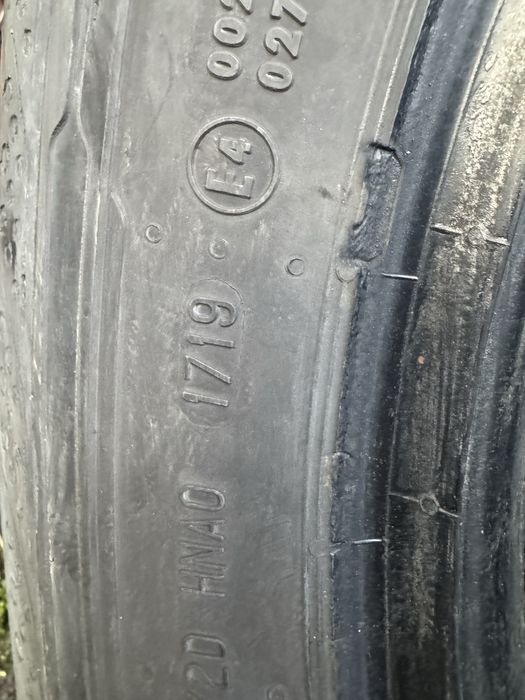 Гуми за бус 225/65/16c Continental