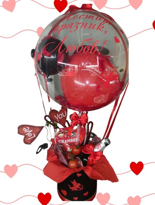 Кутия с цветя и балони