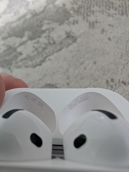 Air pods 4 ANC noi